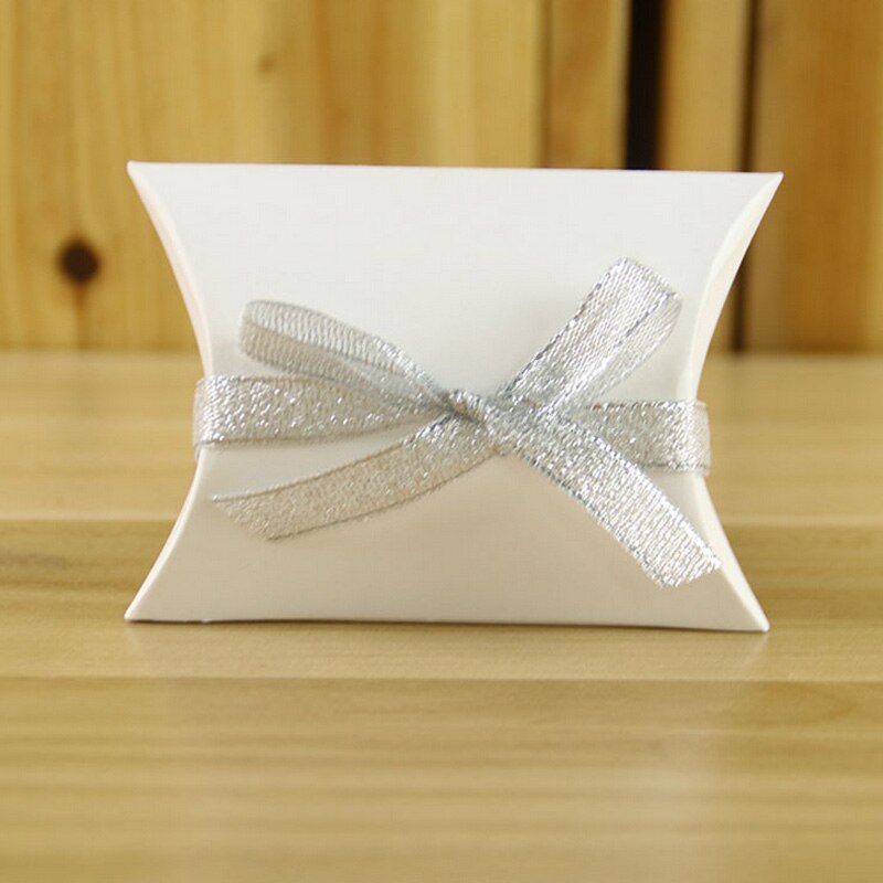 pcs Kraft Paper Gift Box Packaging Pillow Shape Candy Bag DIY Wedding Party Favor Boxes Christmas Supplies 