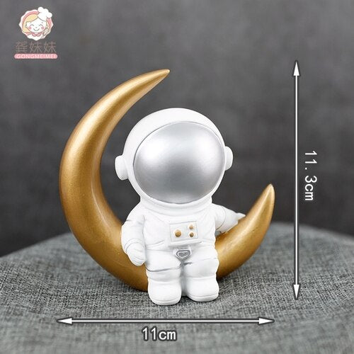 Astronaut Cake Topper Space Universe Planet Series Toppers Outer Birthday Party Dessert Props Festive Decoration 